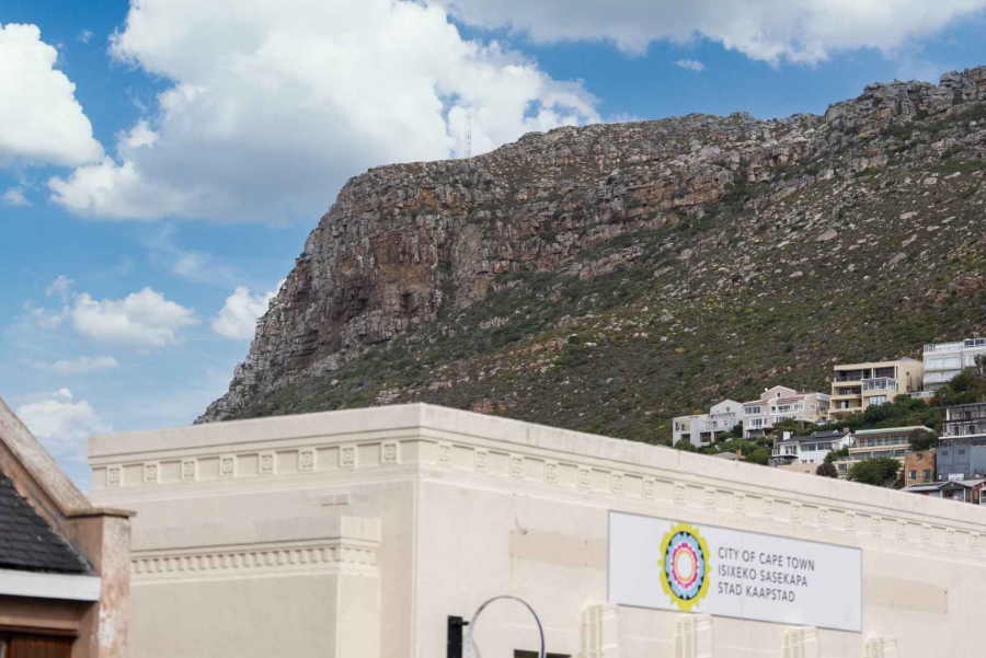 1 Bedroom Property for Sale in Fish Hoek Western Cape